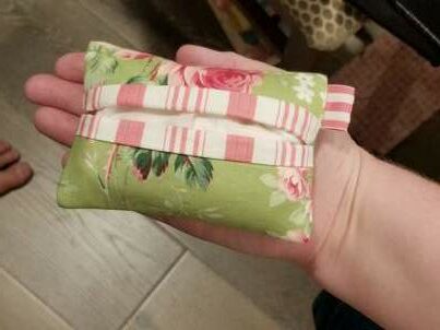 Tissue Holder